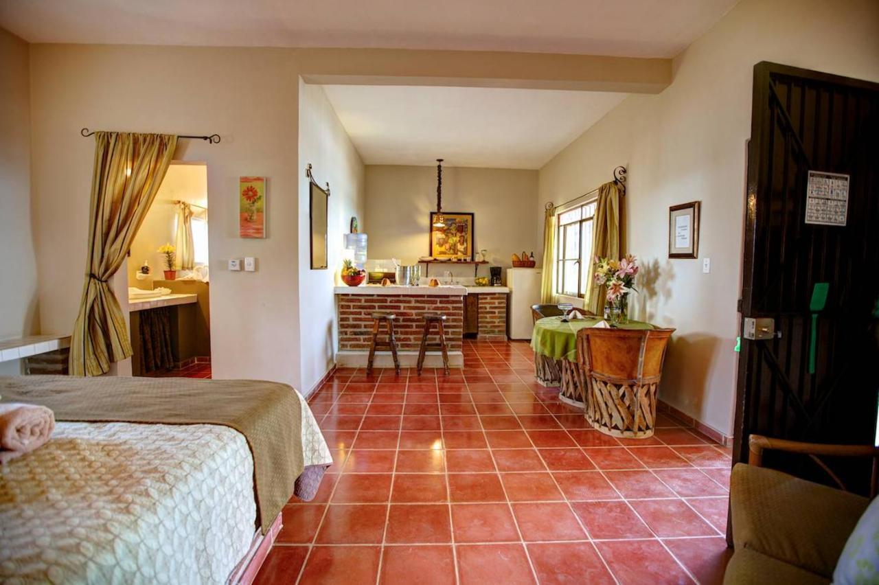 Hotel La Quinta Del Sol Пунта Мита Екстериор снимка
